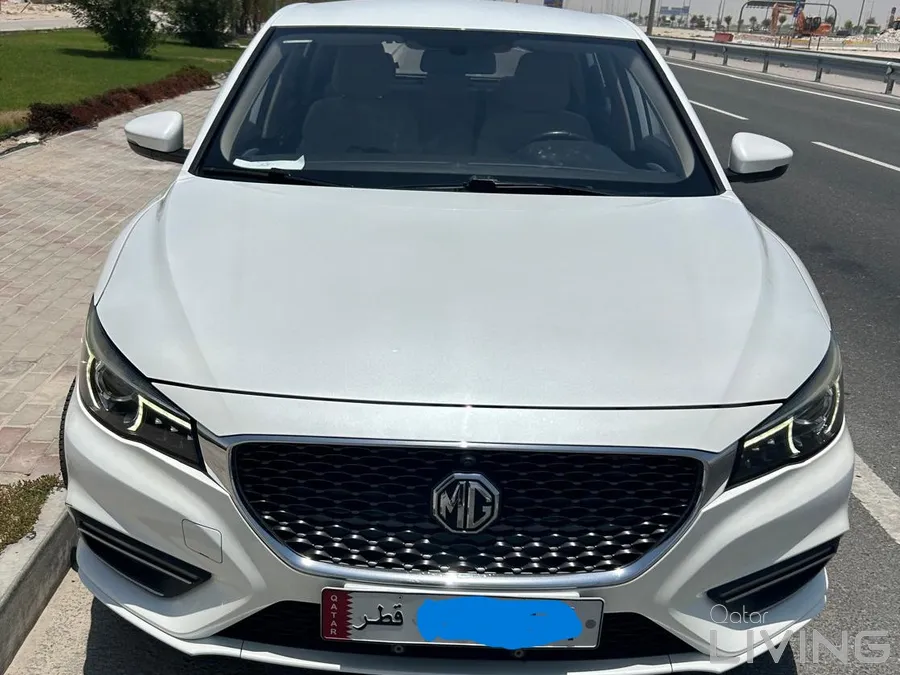 MG 6 white